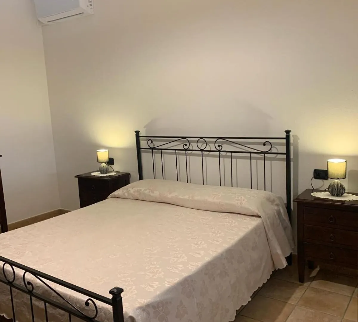 Villa Lupino Orosei 0*,  Italia